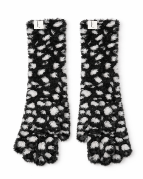 P&ouml;rr&ouml;iset Hanskat